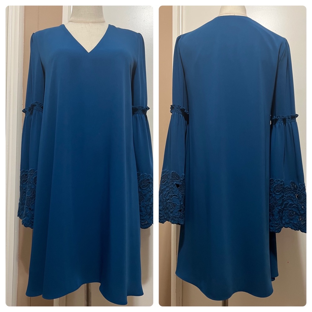 Laundry by Shelli Segal Womens Blue Bell Sleeve Dress Size 4 Embroidered.